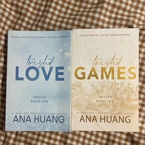 Twisted Live & Twisted Games